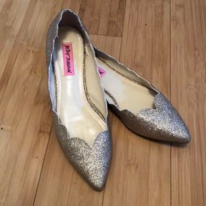 Glitter Gold Betsey Johnson Scalloped Flats